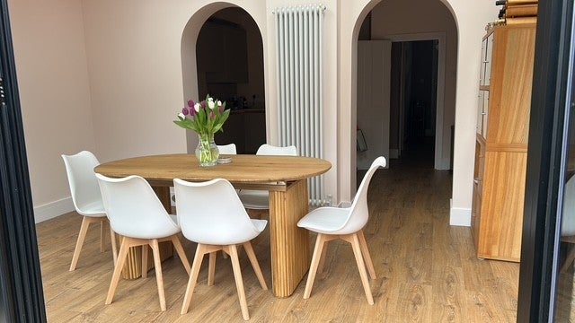 Room Meadow Road in Greater London