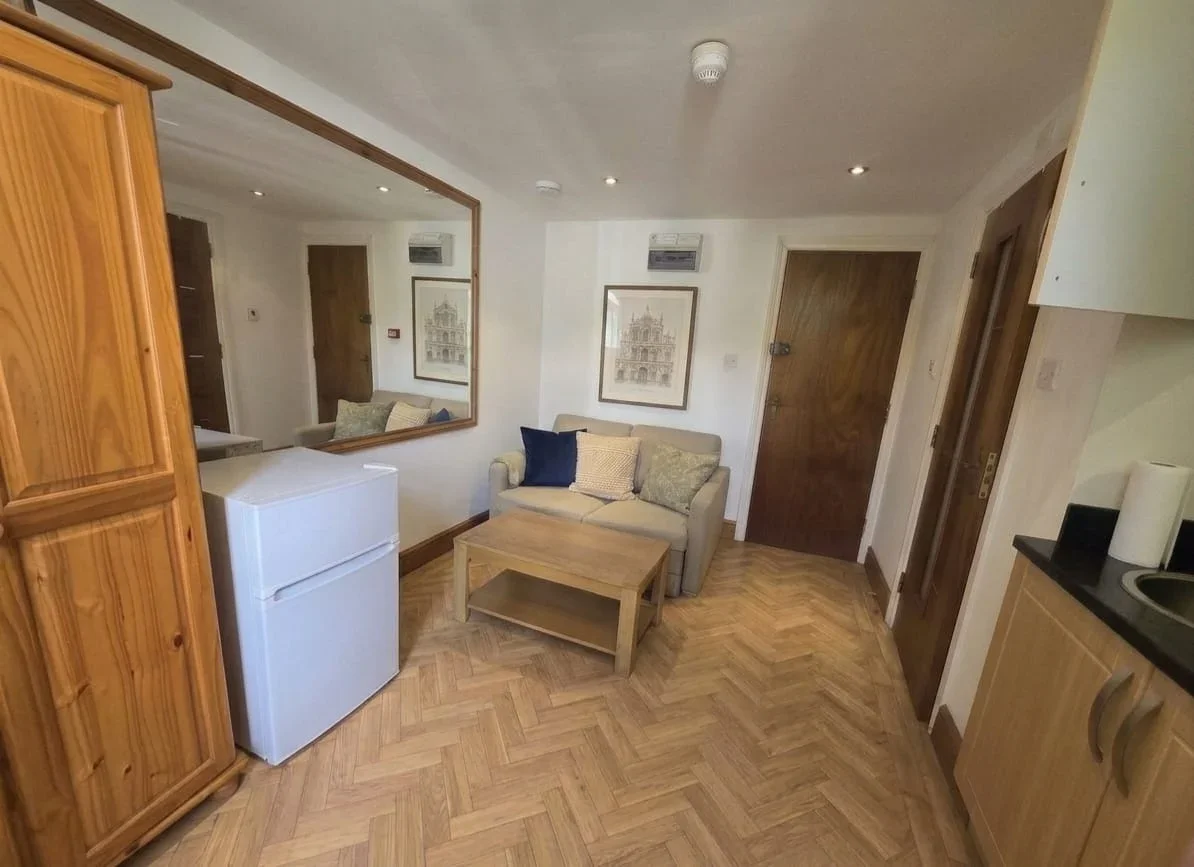 Flat Mansell Road in Greater London