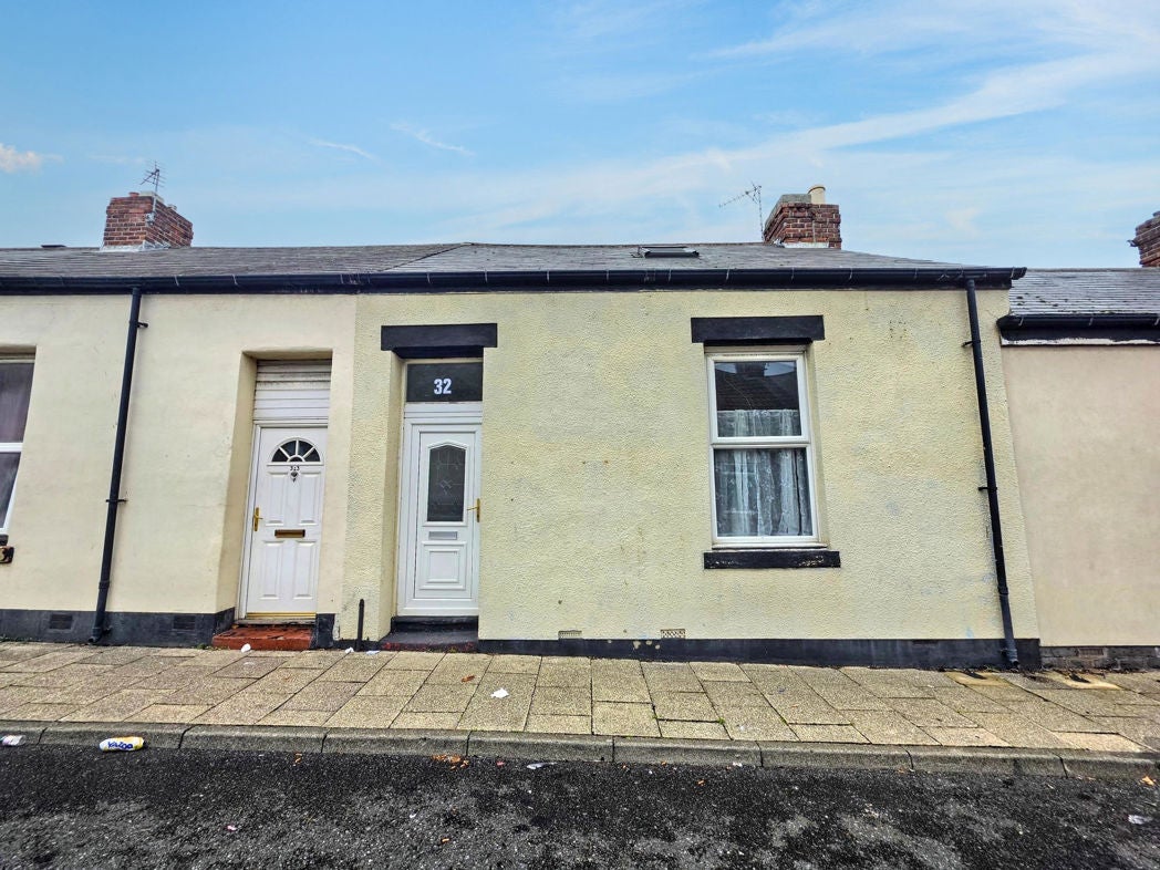 House Hendon Burn Avenue in Sunderland