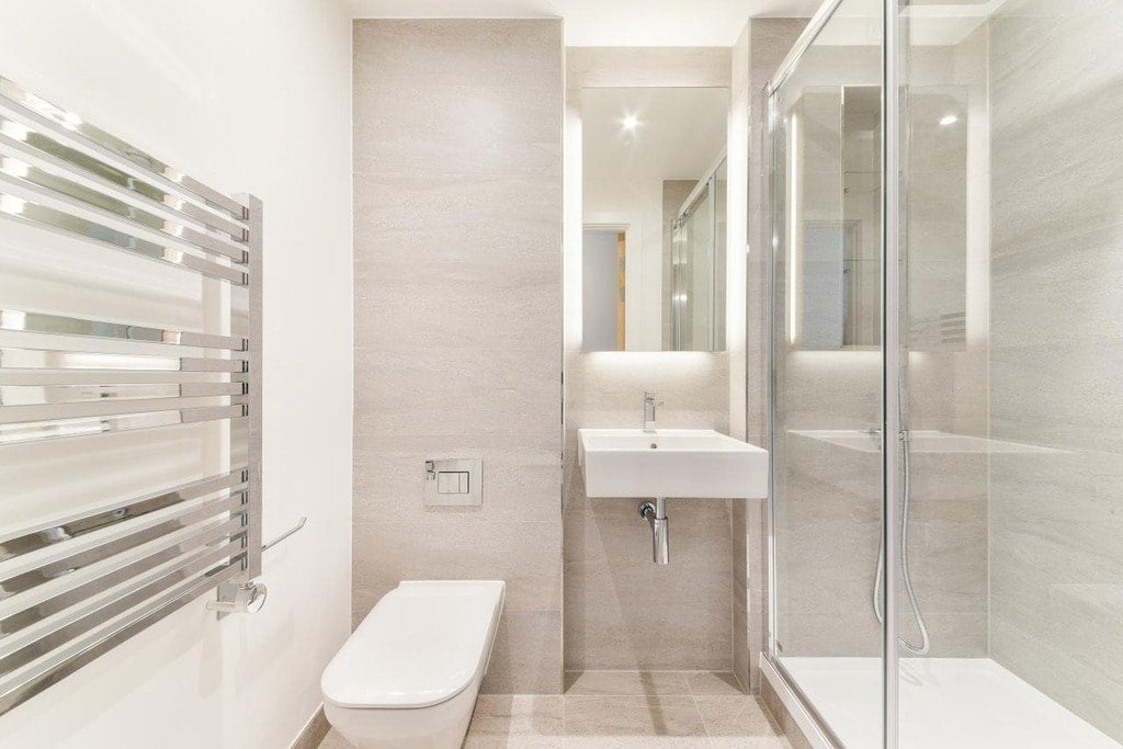 Flat Felar Walk in Greater London