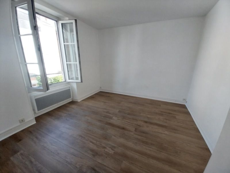 Flat Rue de Bellebat in Orléans