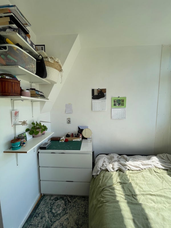 Room Hanbury Street in Greater London