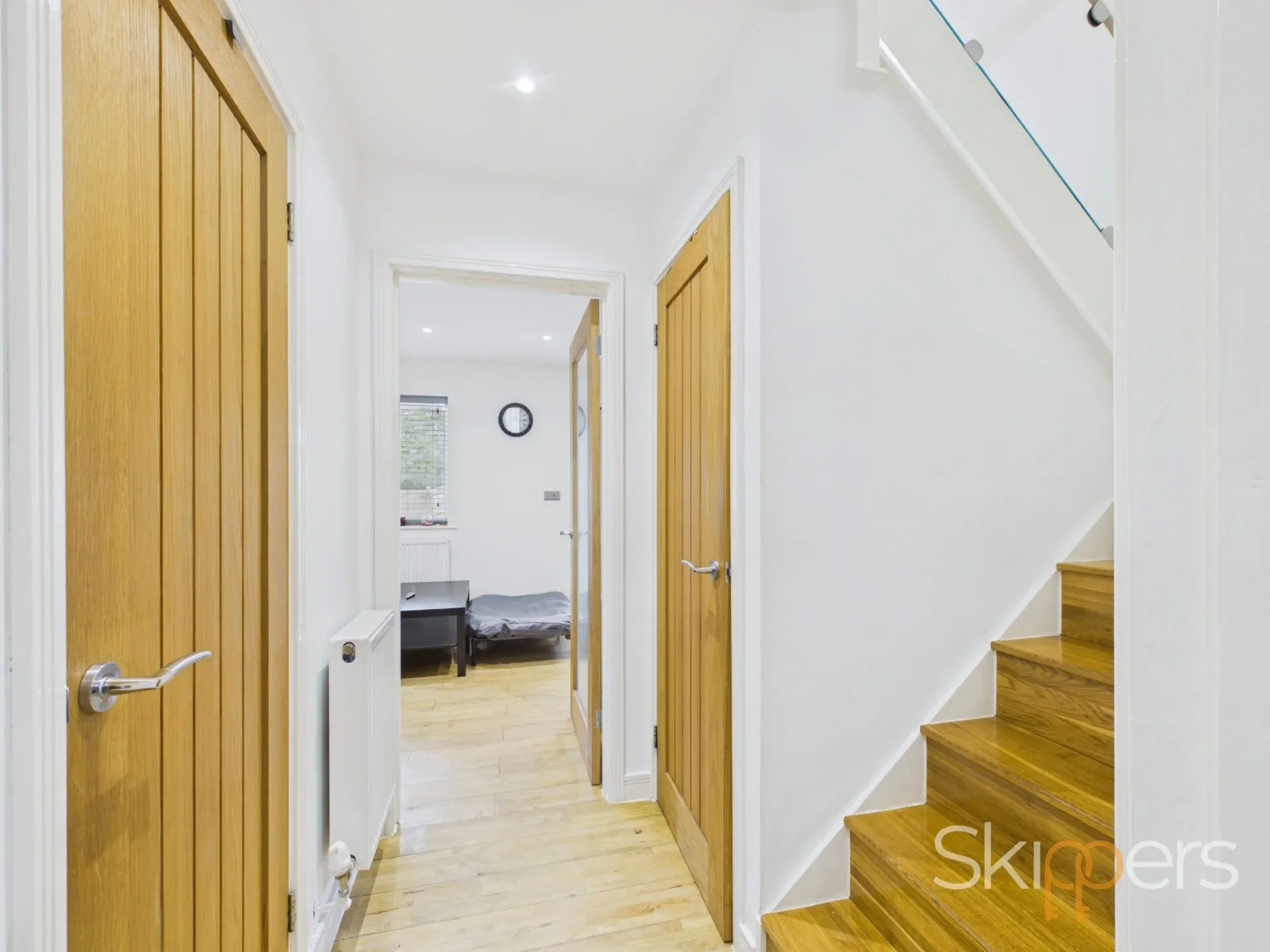 Flat Belmore Park in Ashford