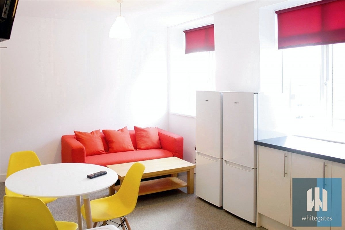 Room Firth Street in Kirklees