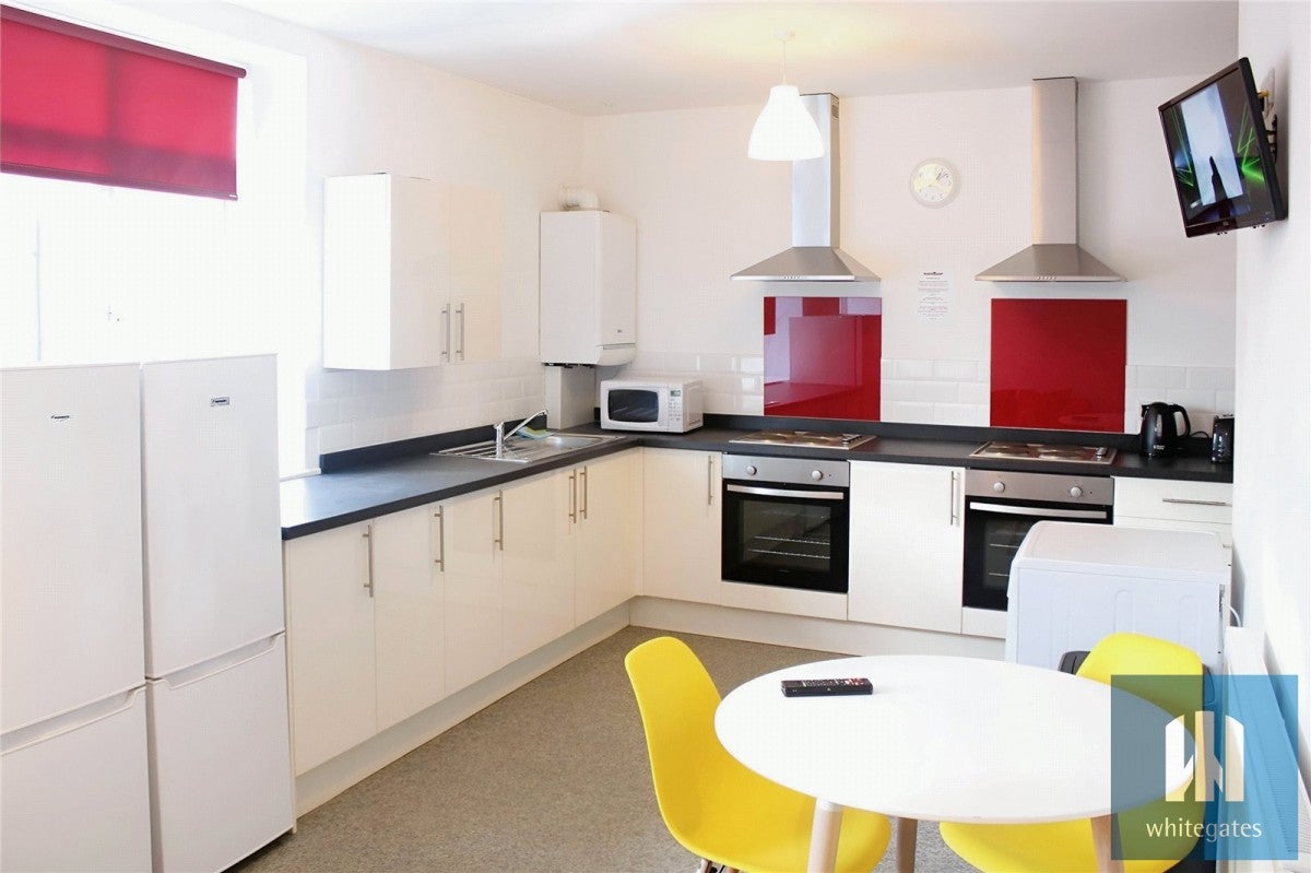 Room Firth Street in Kirklees