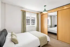 Flat Lorne Close in City of Westminster