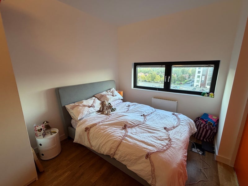 Room Lampwick Lane in Manchester