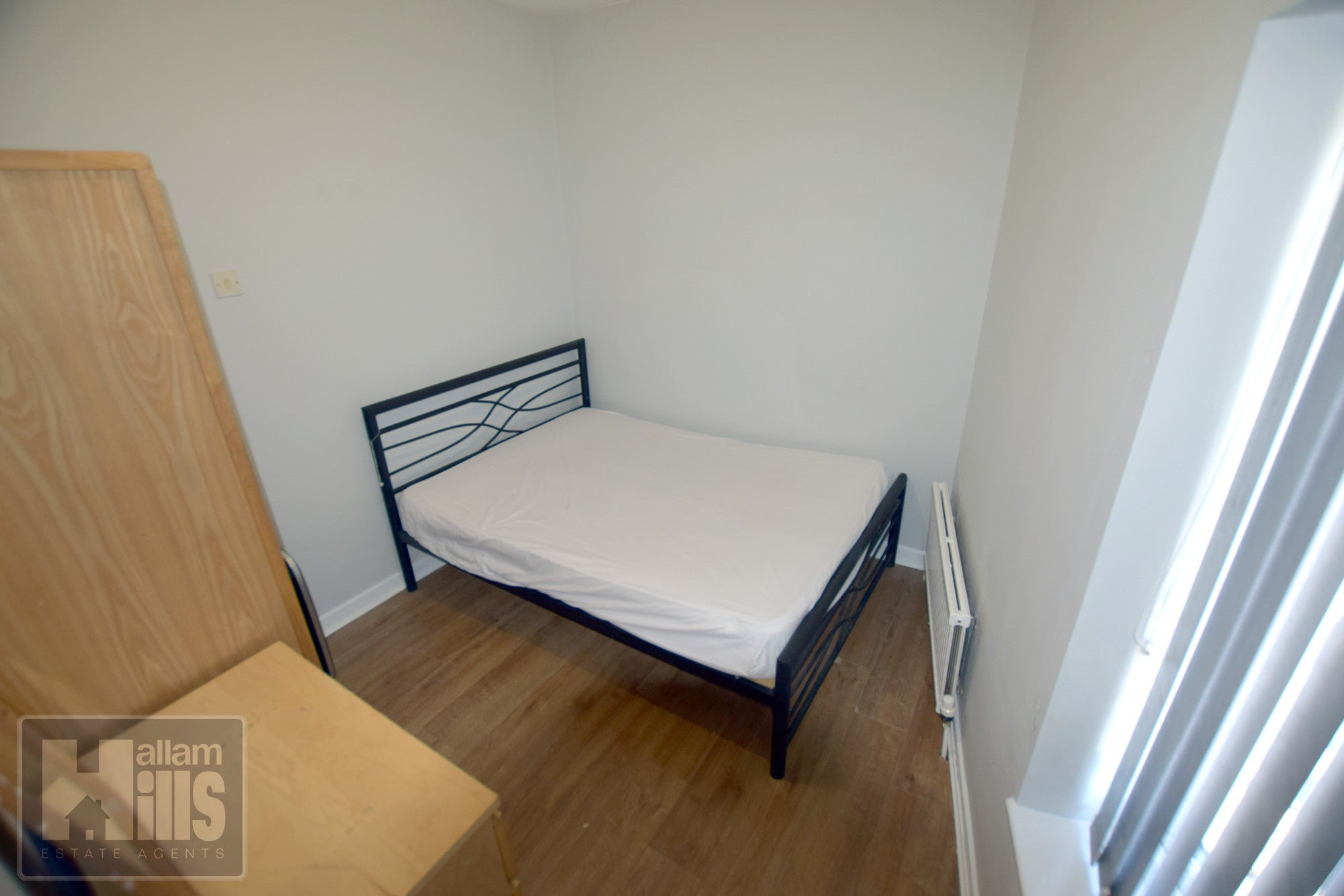 Flat Roebuck Road in Sheffield