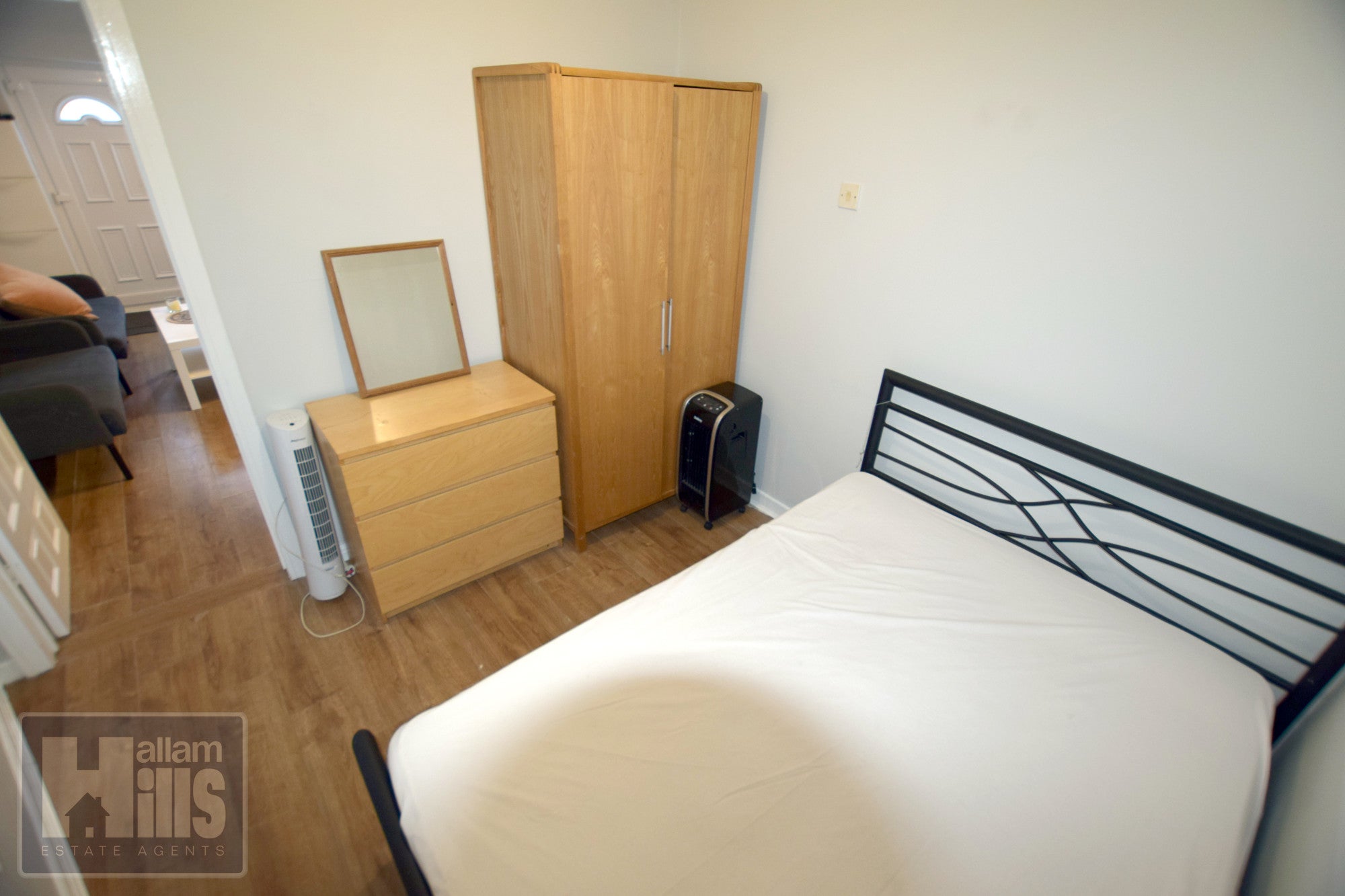 Flat Roebuck Road in Sheffield