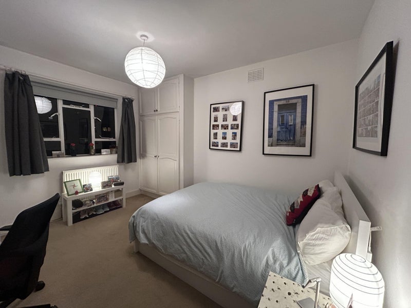 Room Trinity Street in Greater London
