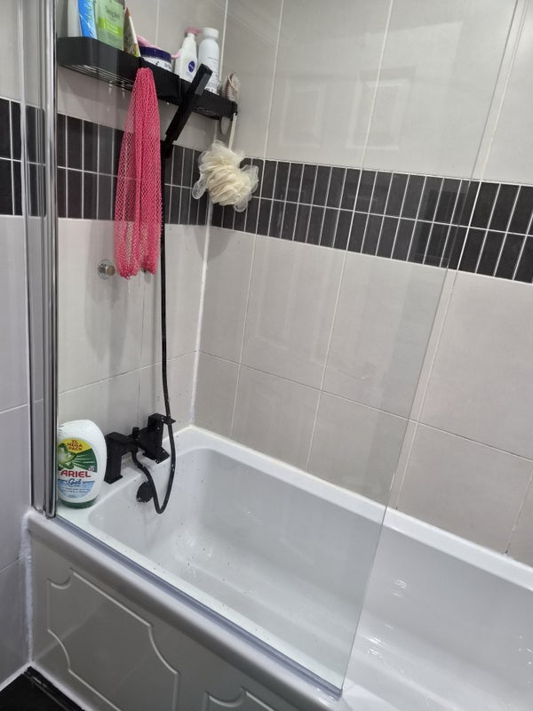Room Farm Street in Failsworth