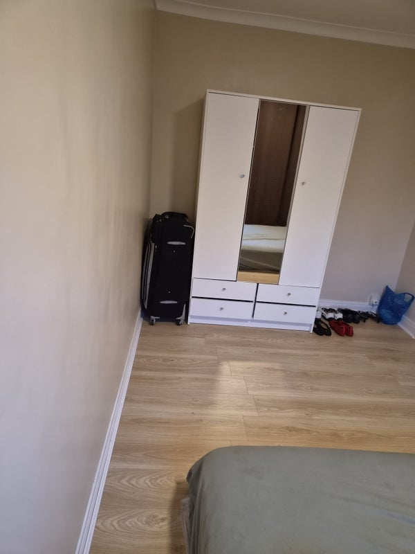 Room Farm Street in Failsworth
