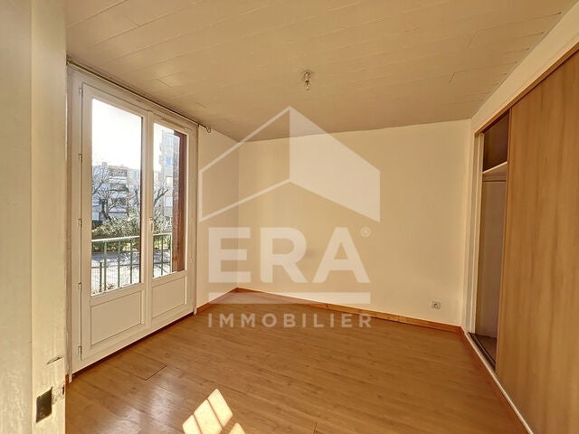 Flat Rue Roland Garros in Aix-en-Provence