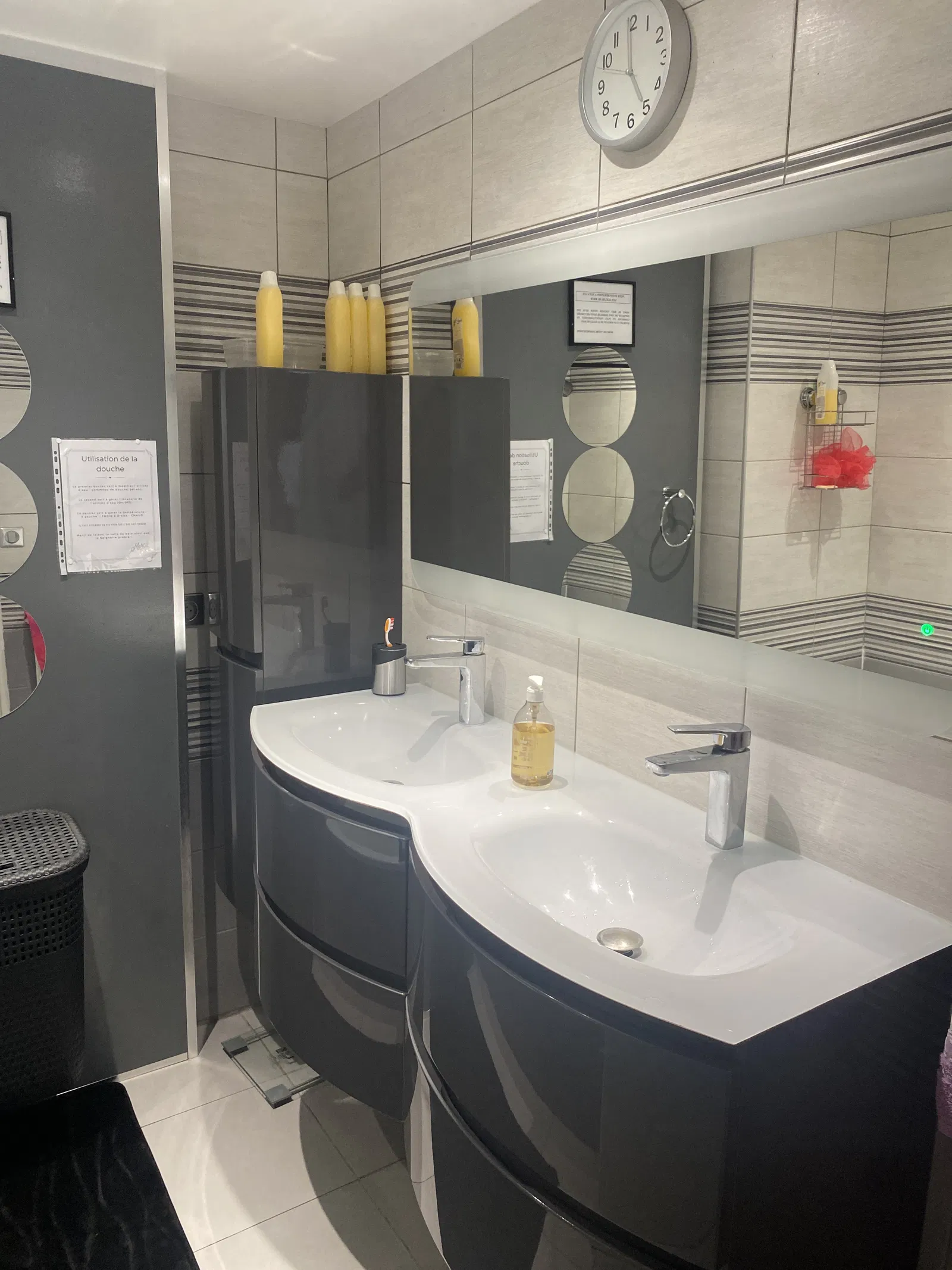 Room Rue Dedieu in Villeurbanne