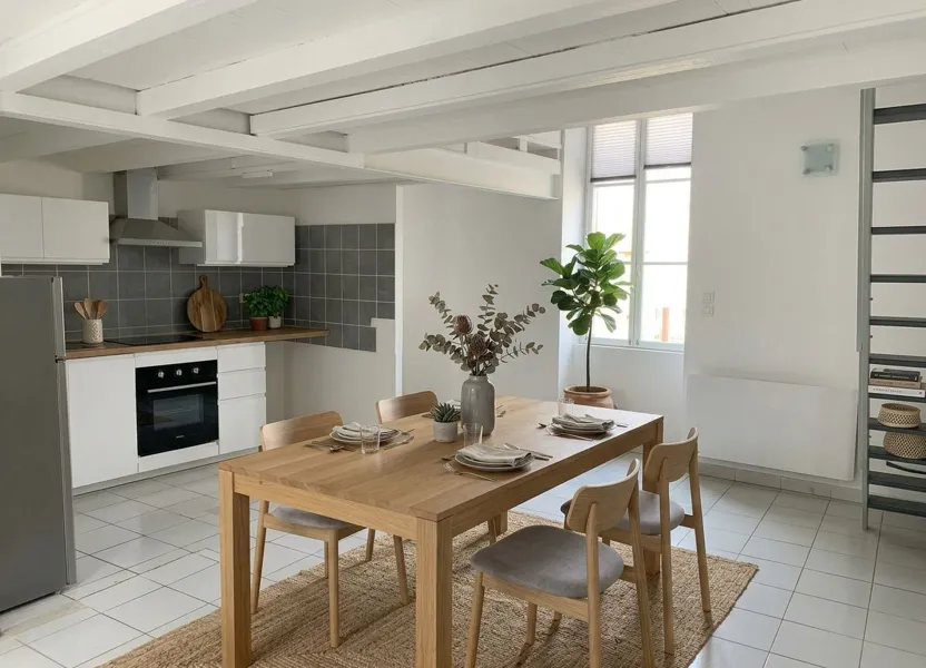 Appartement Rue de la Faïence à Nîmes