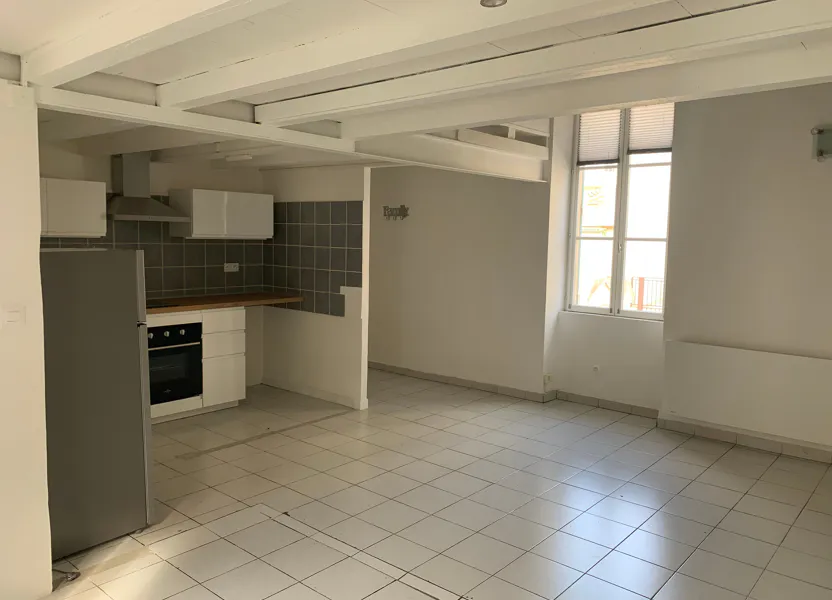 Appartement Rue de la Faïence à Nîmes