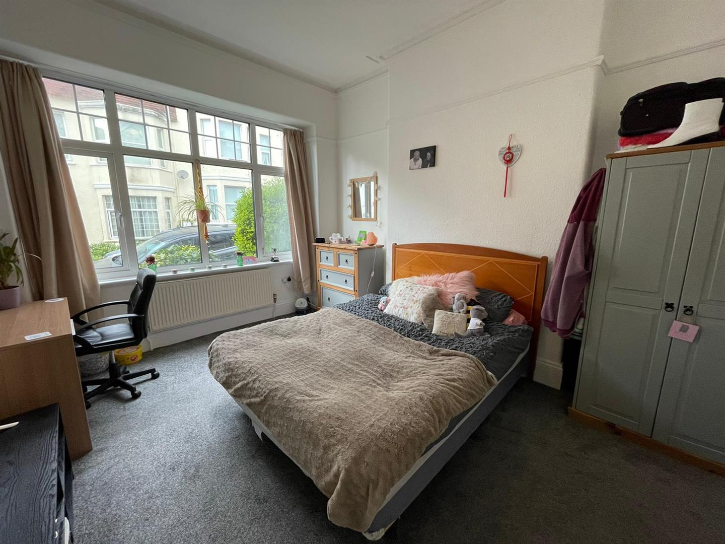 Flat Addison Road in Plymouth