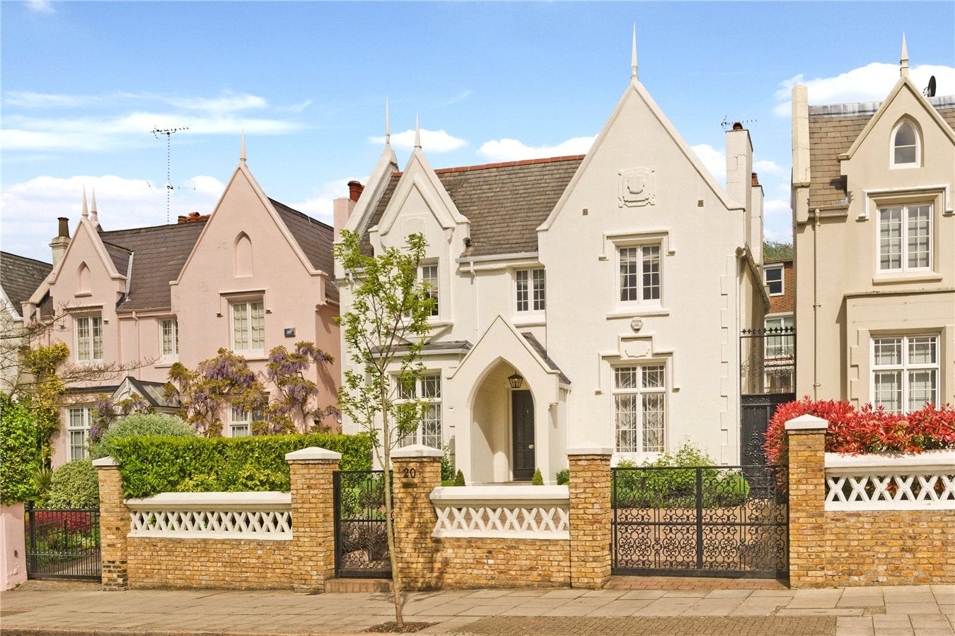 House Loudoun Road in City of Westminster