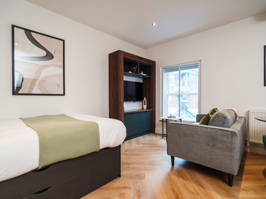 Room Butts Court in Leeds