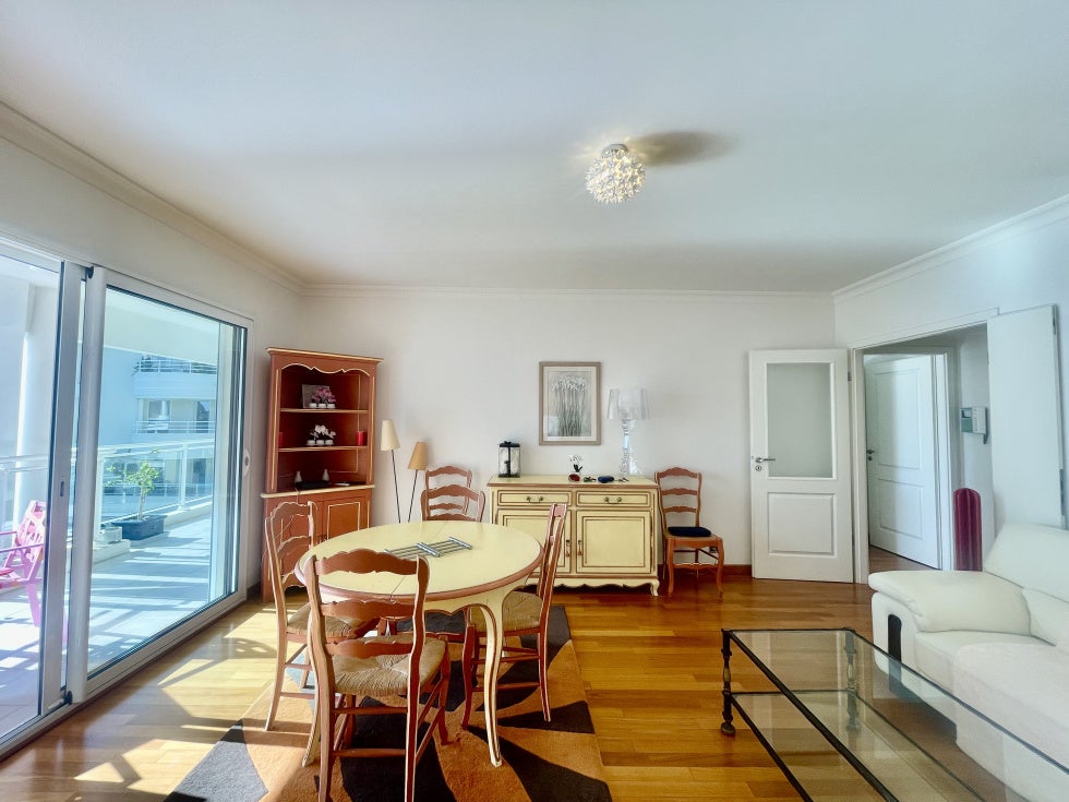 Appartement Boulevard du Midi Louise Moreau à Cannes