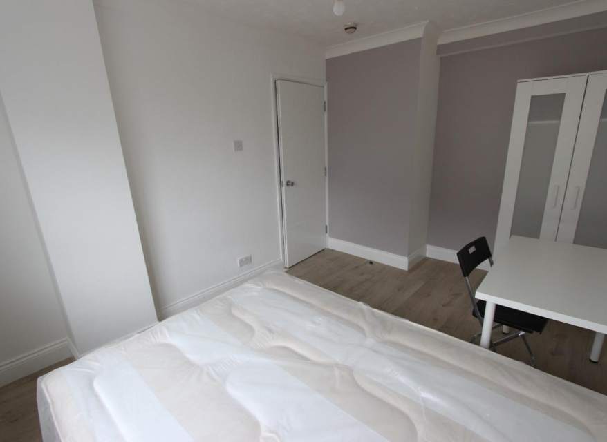 Room Goldings Crescent in Welwyn Hatfield