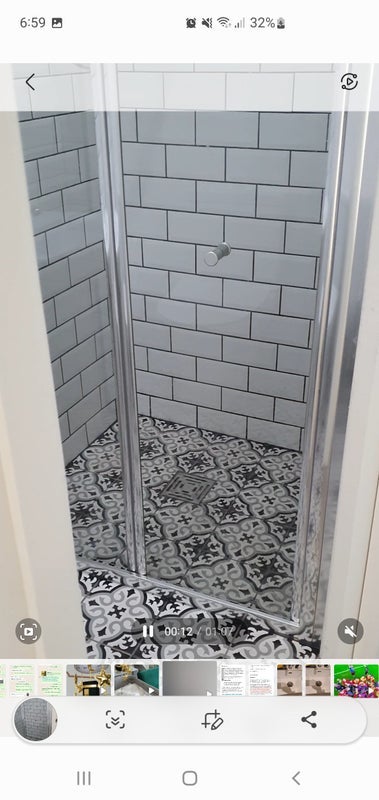 Flat Beech Close in Greater London