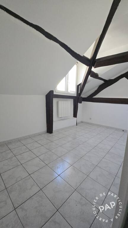 Appartement Place du Marché à Arpajon