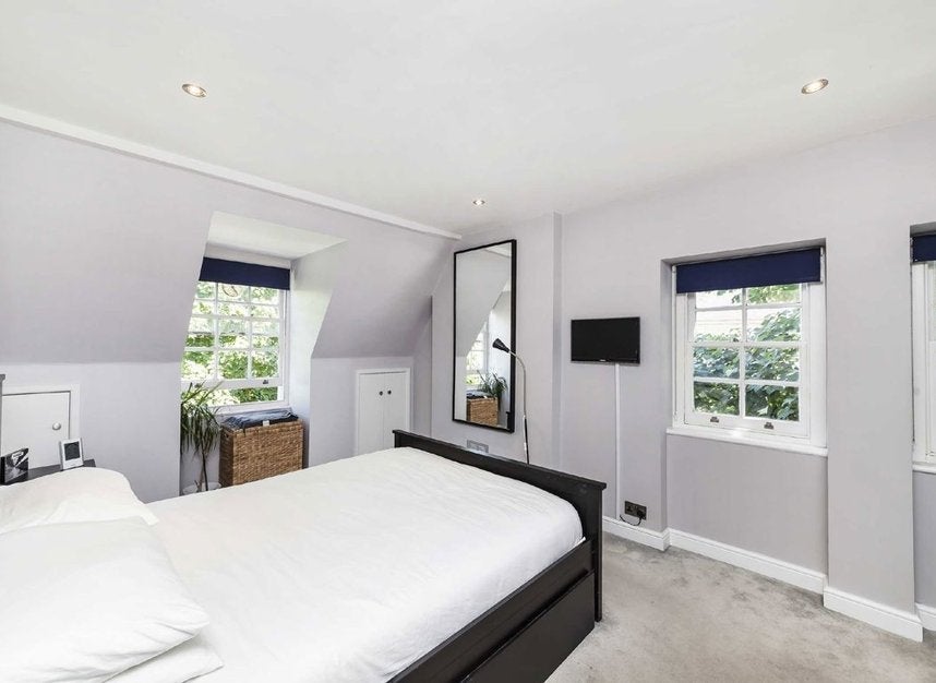 Flat Gunterstone Road in Greater London