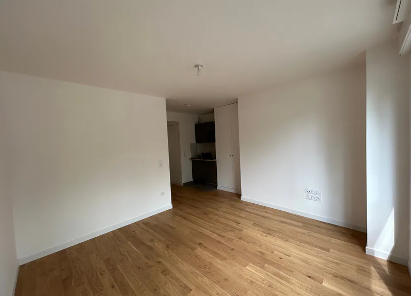 Flat Avenue de la Paix in Vanves
