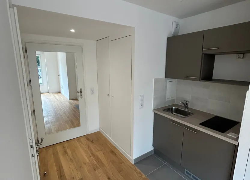 Flat Avenue de la Paix in Vanves