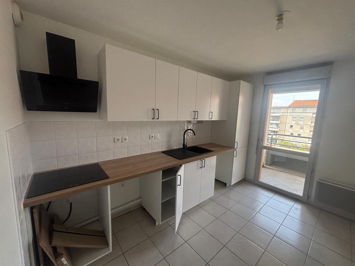 Appartement Avenue Jean Dagnaux à Toulouse
