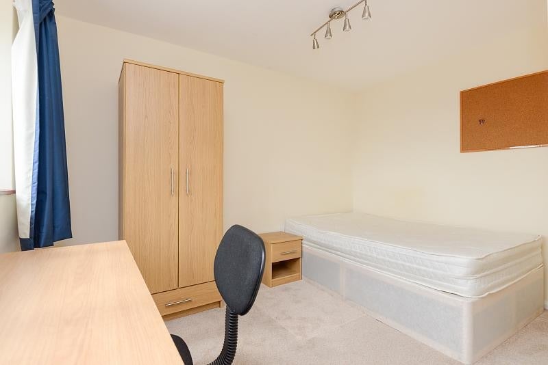 Room Godden Road in Canterbury