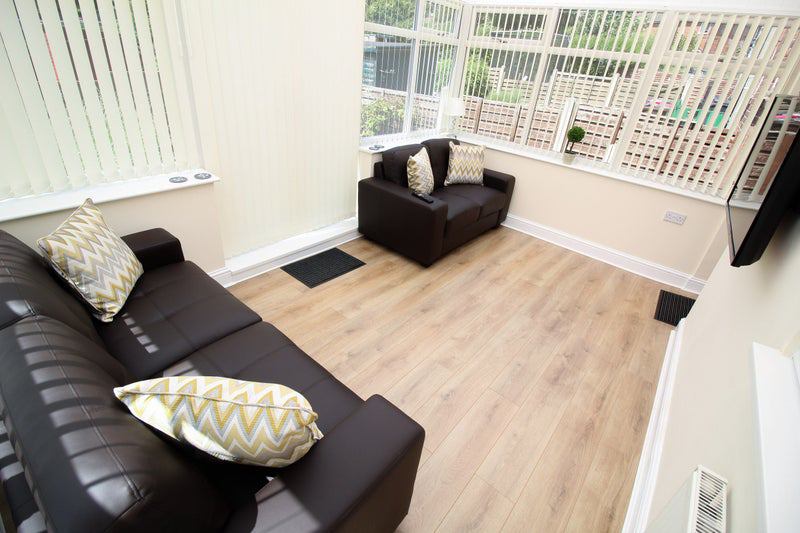 Room Haslam Place in Maltby