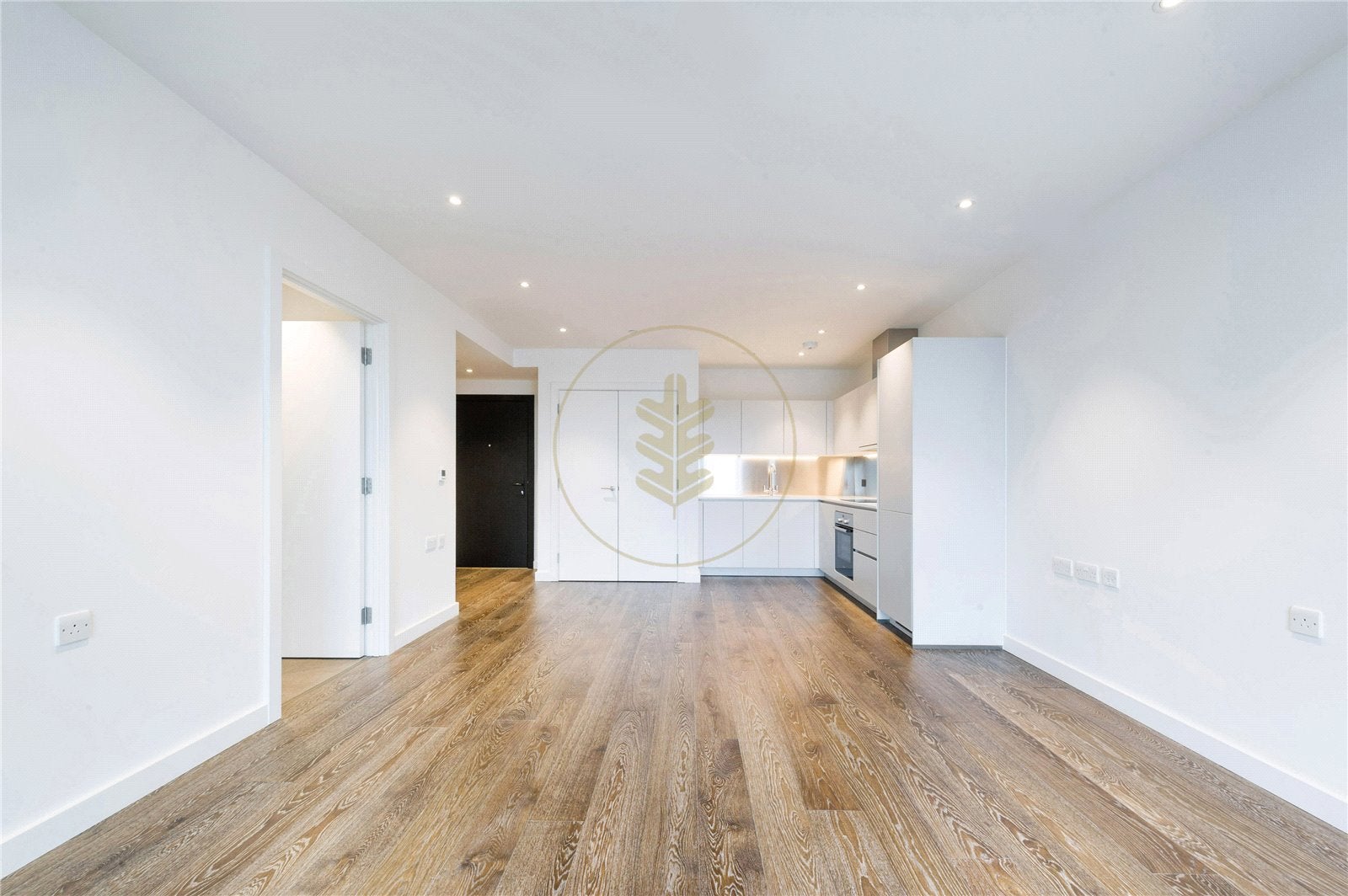 Flat Salusbury Road in Greater London