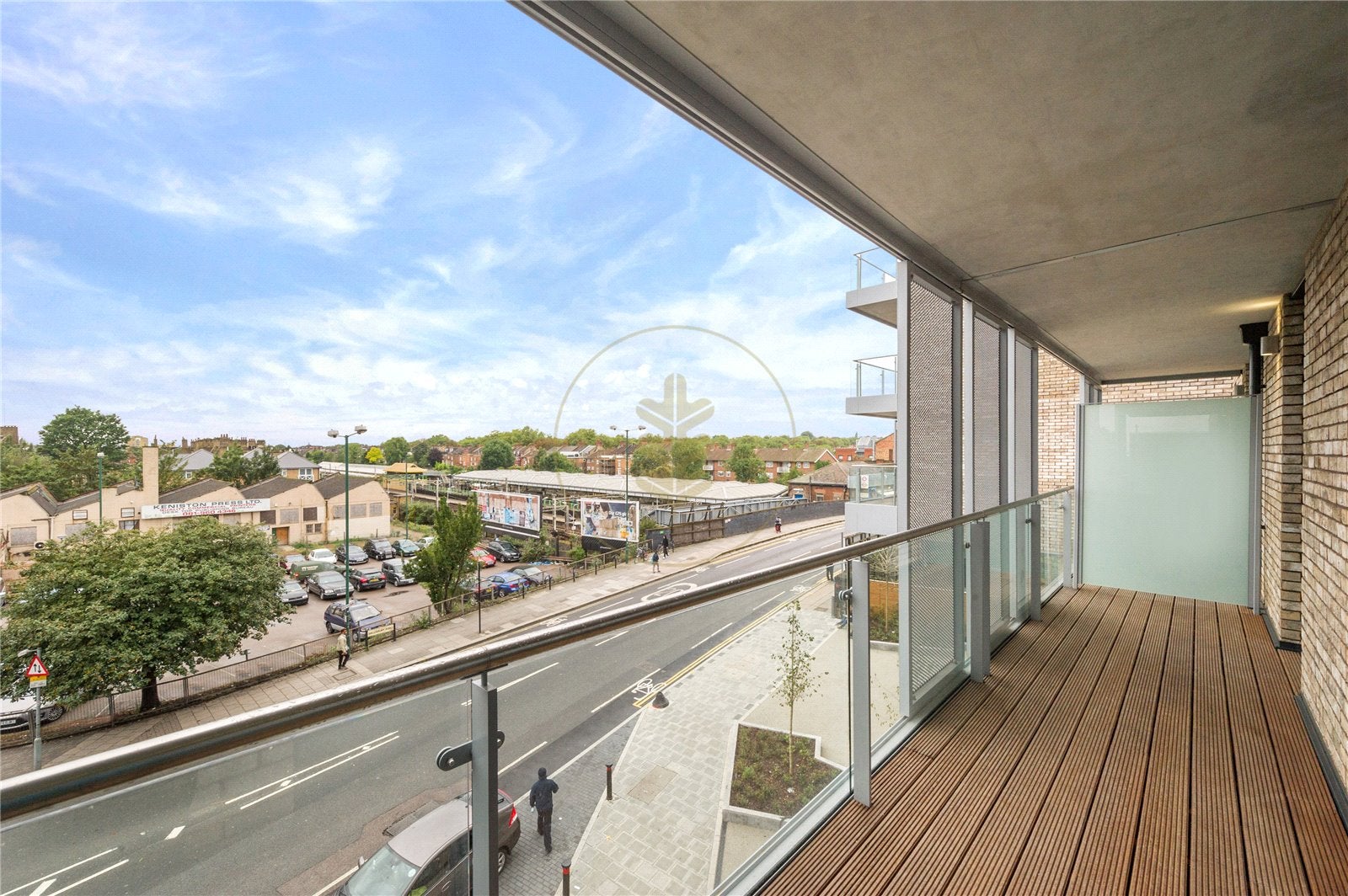 Flat Salusbury Road in Greater London