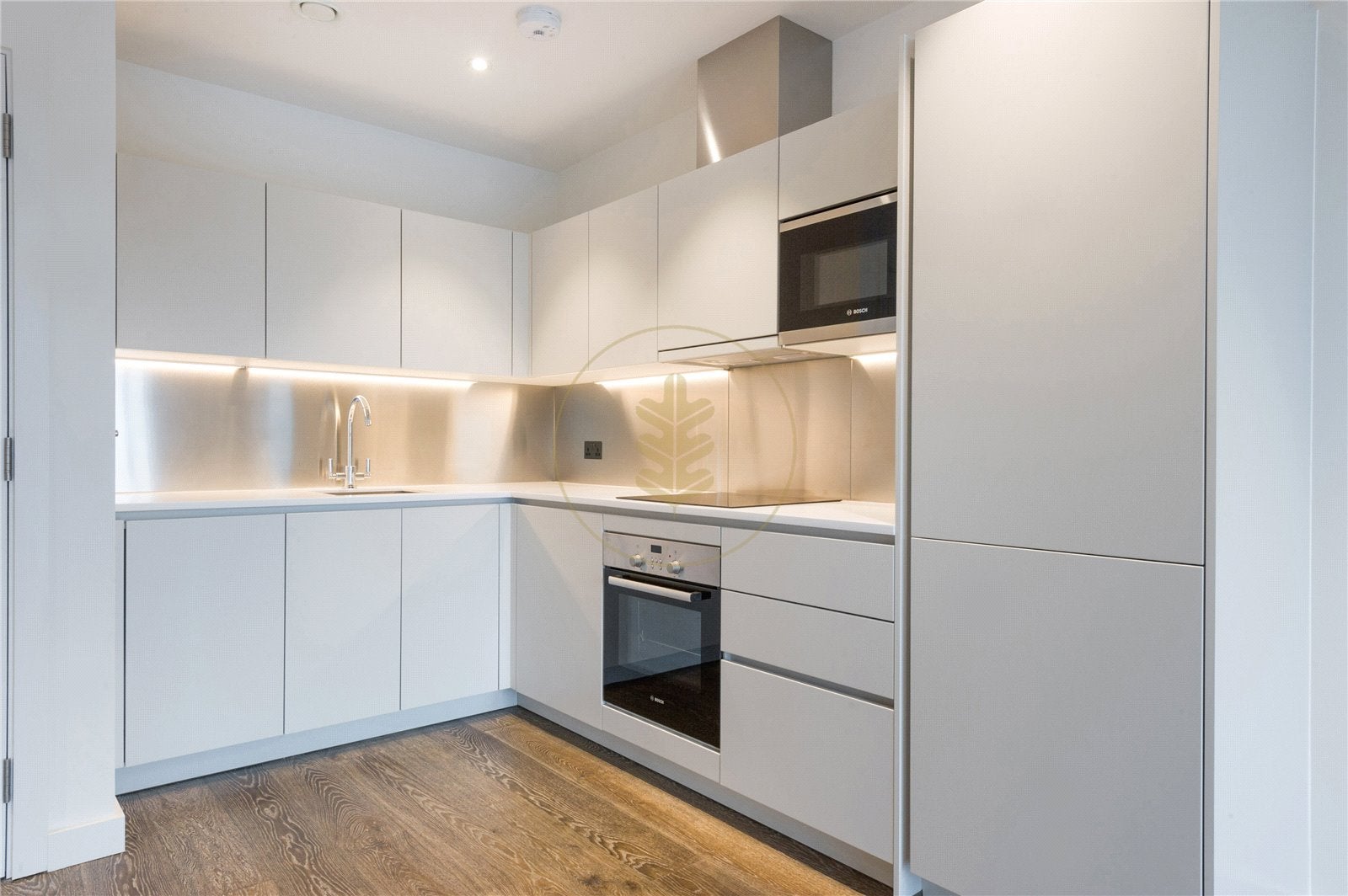 Flat Salusbury Road in Greater London