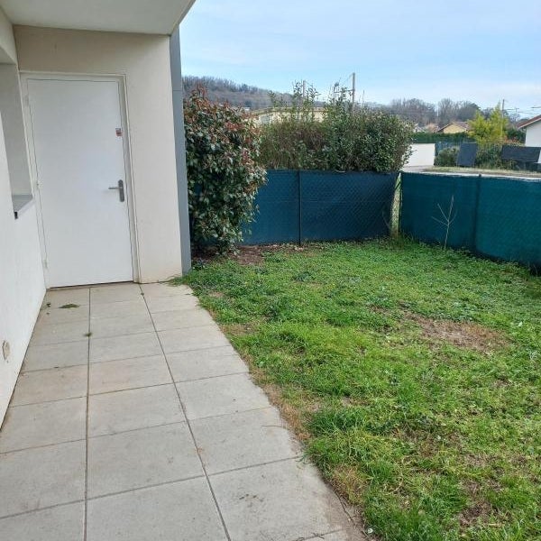 Flat Impasse Annie Girardot in Saint-Maurice-l'Exil