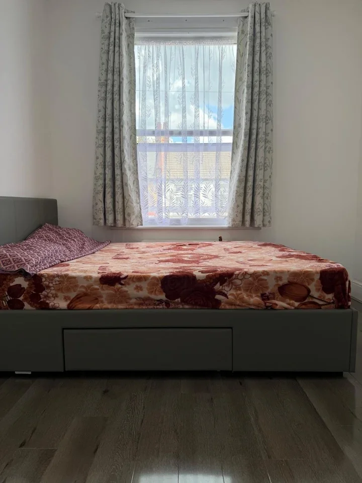 Room Kingsway in Greater London