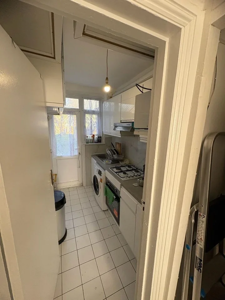 Room Kingsway in Greater London