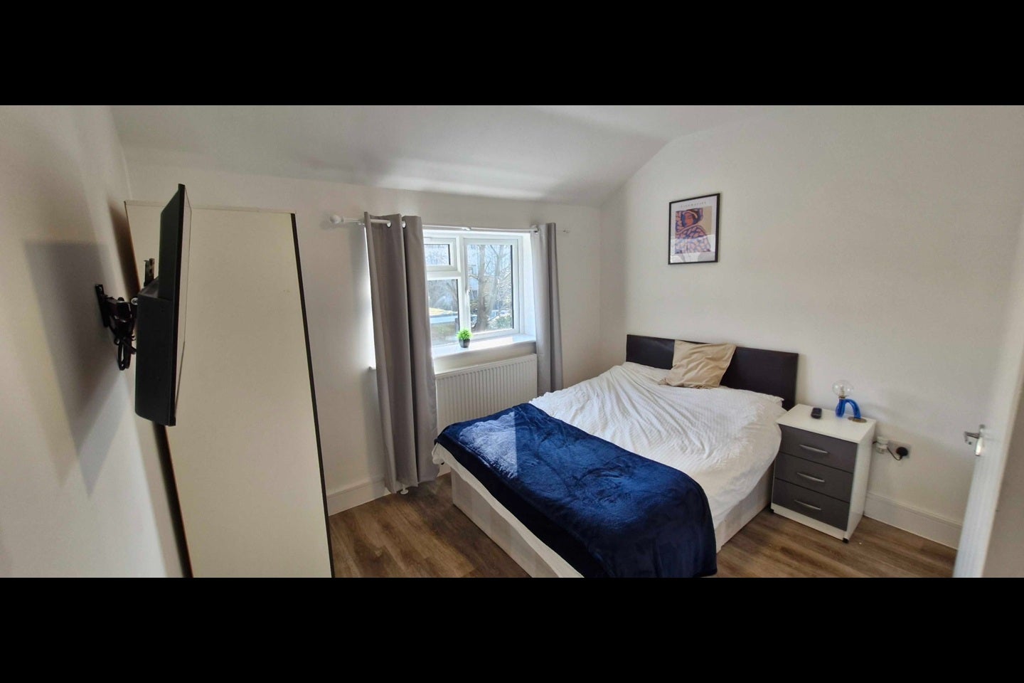 Room Willow Tree Lane in Greater London