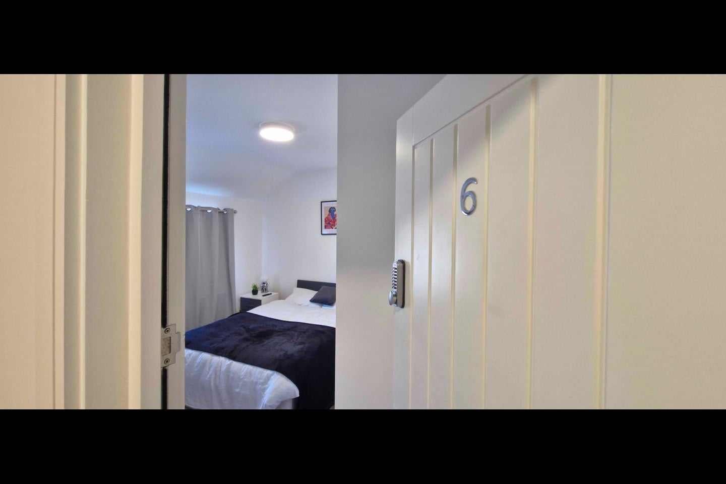 Room Willow Tree Lane in Greater London
