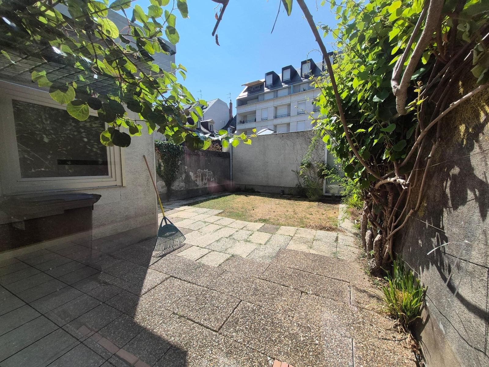House Rue Tarin in Angers