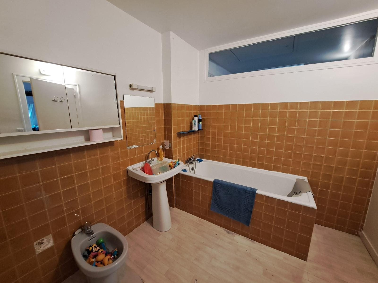 House Rue Tarin in Angers