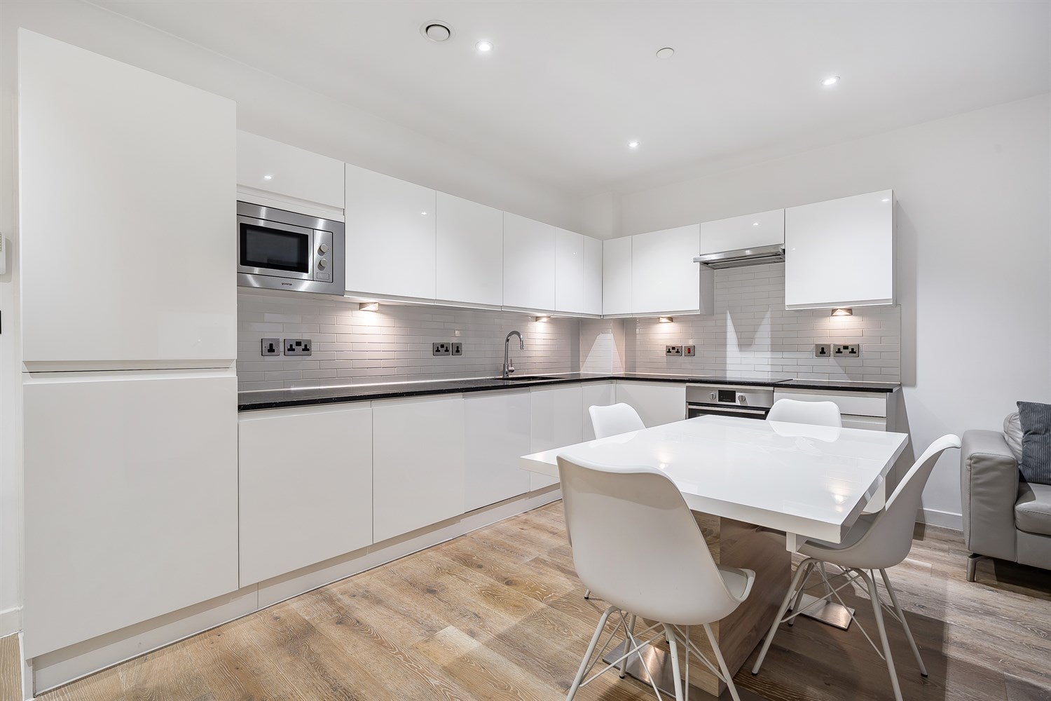Flat Garrard Street in Reading