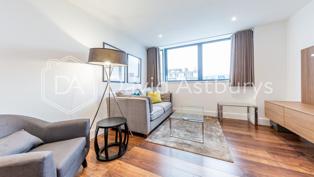 Flat Swiss Terrace in Greater London