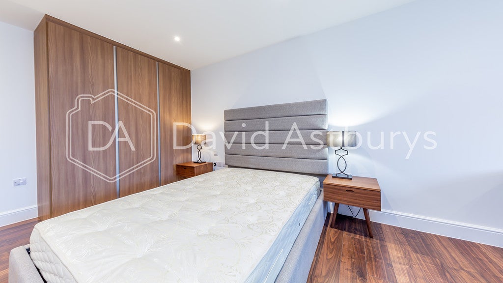 Flat Swiss Terrace in Greater London