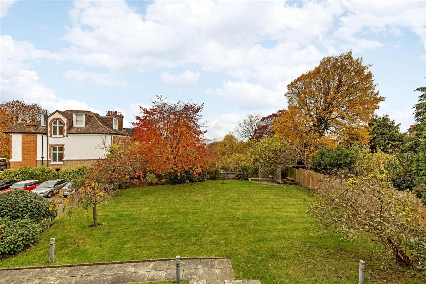 House Chartfield Avenue in Greater London