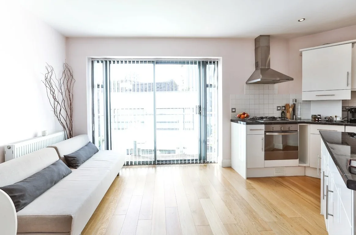 Flat Stockwell Mews in Greater London