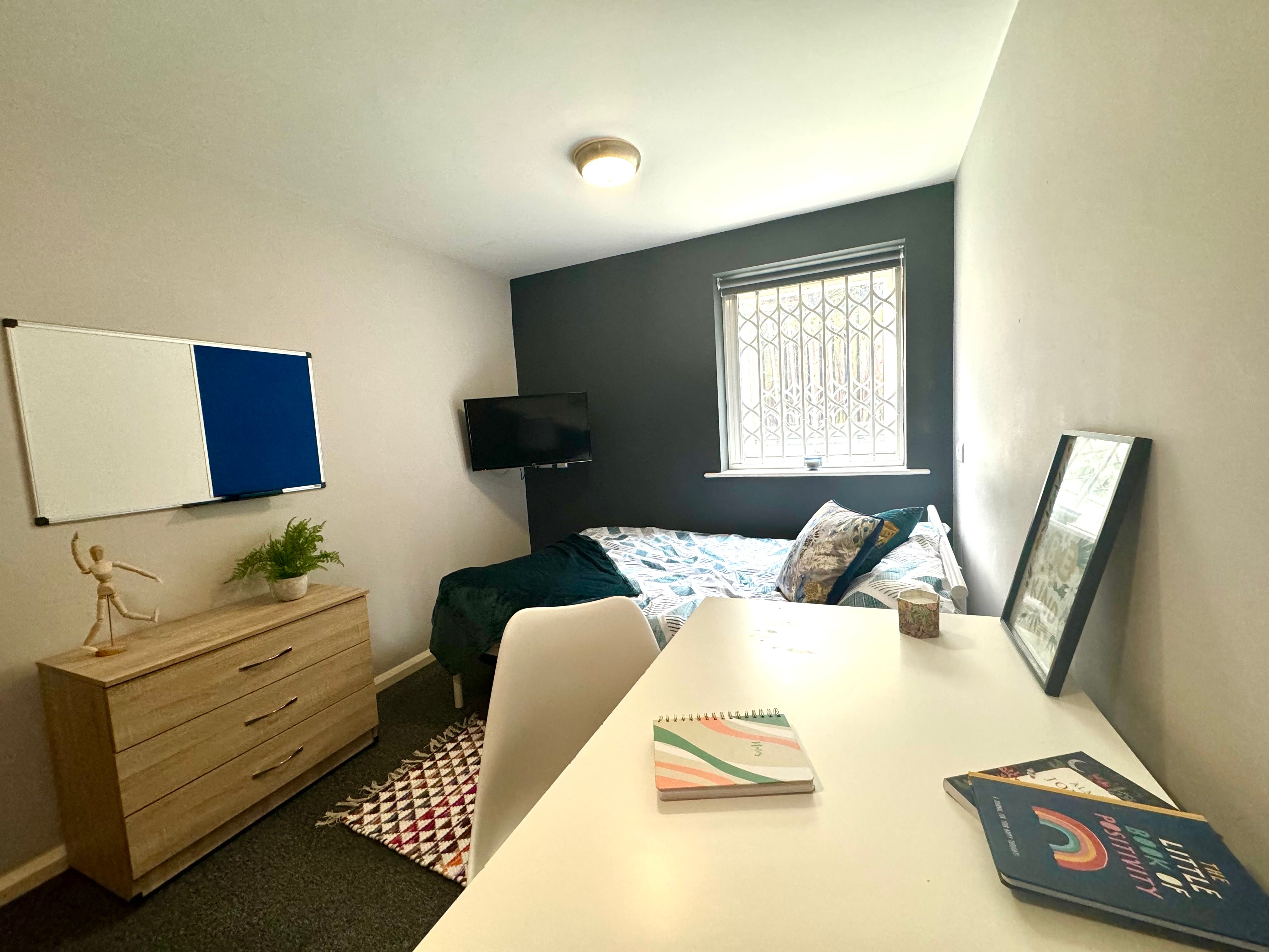 Room Forster Street in Nottingham