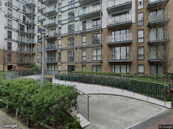 Flat Voysey Square in Greater London